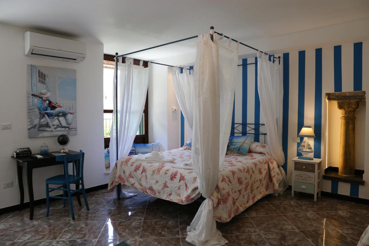 Albergo Del Centro Storico Salerno Luaran gambar
