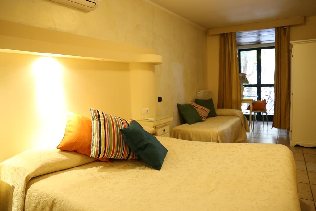 Albergo Del Centro Storico Salerno Luaran gambar