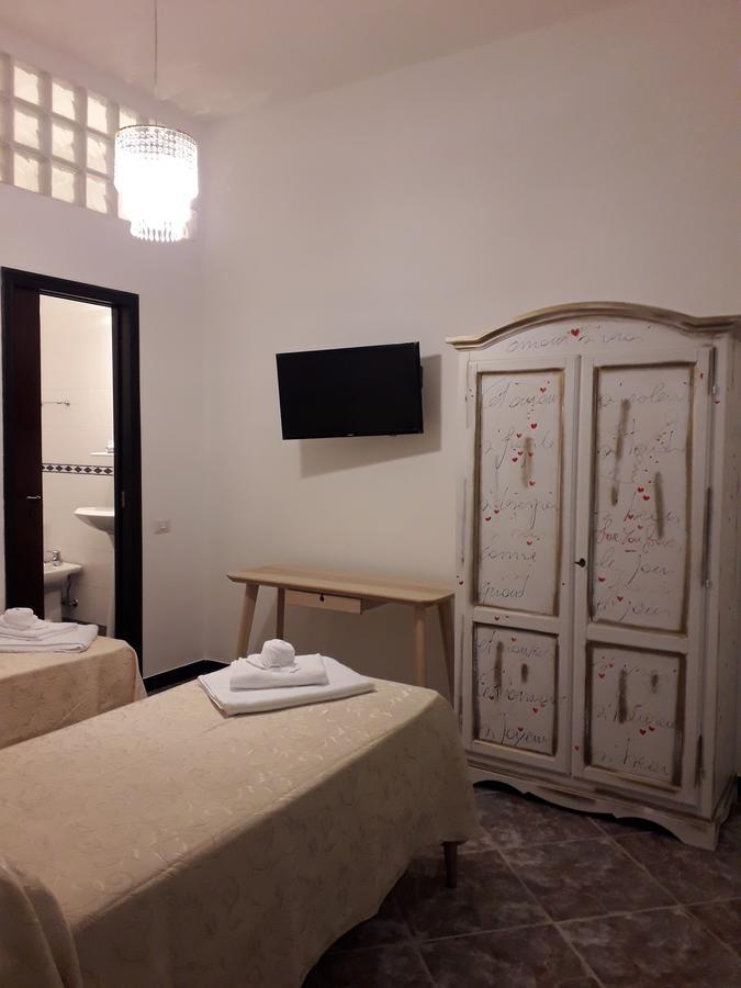 Albergo Del Centro Storico Salerno Luaran gambar
