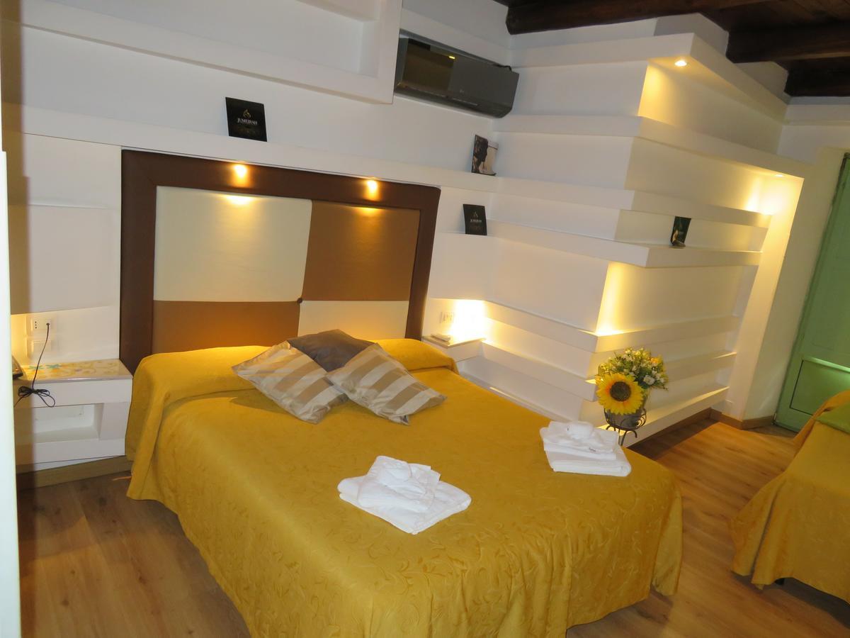 Albergo Del Centro Storico Salerno Luaran gambar